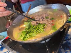 -川流不息·地道川菜·小龙虾(新松江路店)