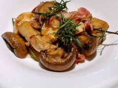 香草培根炒蘑菇-燃扒房Steakhouse(皇庭店)