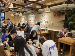 -云阿蛮云南生烫牛肉米线(奉贤路店)