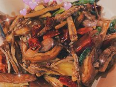 竹笋炒肥肠-华豫川酒家(大卫城店)