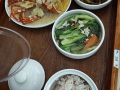-雪梅月子中心(华侨城店)