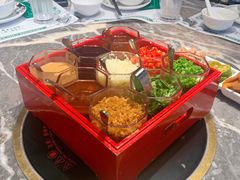 九宫格酱料-禄婶鸡煲·打边炉