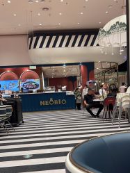 -奈尔宝·儿童乐园·亲子餐厅(鄞州万达店)