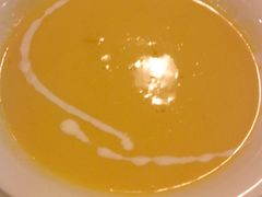 玉米濃湯~-萨莉亚(南京东路店)