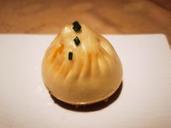 蟹粉生煎-成隆行·蟹王府(九江路店)