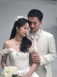 -乐派诗婚纱摄影