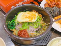 石锅拌饭-秀男家米肠汤饭