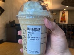 -星巴克(南宁民歌湖店)