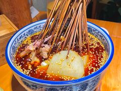 钵钵鸡-大众跷脚牛肉馆·非遗传承单位(峨眉山店)