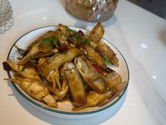 -嗨辣小聚·盘锦河蟹·海鲜烧烤龙虾(盘锦十年好店)