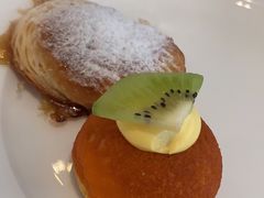 -圣丰索菲特·2 On 988 Café 自助餐厅