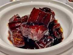 百叶结红烧肉-屋里厢上海菜馆