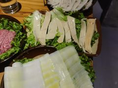 -壹兆圆重庆火锅手工炒底料(长白格林玫瑰湾店)