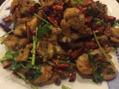 -闯关东东北农家菜(崂山石老人店)