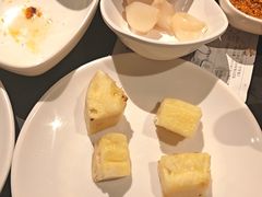 -钱小奴海鲜自助黑金店(杭州滨江龙湖店)