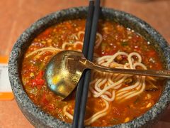 小锅米线-浩海火燒雲傣家菜(芮欧百货店)