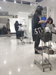 -Rise Hair上升造型