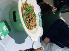 -费大厨辣椒炒肉(黄兴中心广场店)