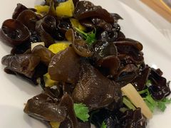 藕尖木耳-东方饺子王(新奥购物中心店)