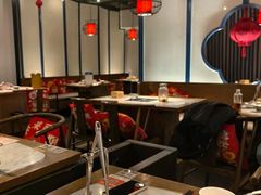 -尚尚仙·酸汤猪手·猪肚鸡火锅(华联万柳购物中心店)