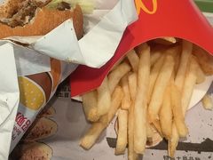 -麦当劳(春风店)