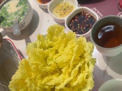 -洪氏嗨捞·广东猪肚鸡·椰子鸡火锅(西咸万象城店)
