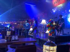 -喜鹊音乐酒馆(西街店)