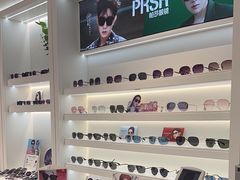 -J-Optical佳视明眼镜·蔡司视觉(青岛金茂览秀城店)