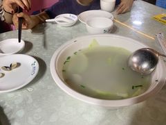 -范饭椰林川湘味海鲜·椰子鸡(三亚湾椰梦长廊店)