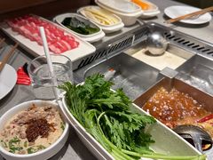 -海底捞火锅(新松江路店)