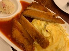 -玛格萝妮比萨屋(四平店)
