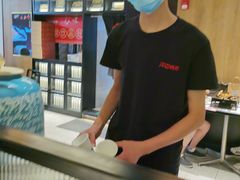 -江边城外烤全鱼(世茂广场店)