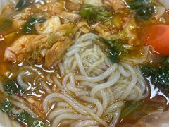 -二钢串叔麻辣烫(华龙大厦店)