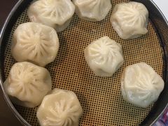 鲜肉小笼包-龙老五汤店(站前西路店)