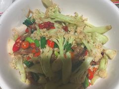 -老湖南民间菜·牛肉十八炒(花都店)