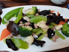 素什锦-正宗天津烧麦馆(柳州路店)