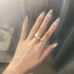 -慕拉美甲美睫皮肤管理