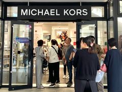 -宁波杉井奥特莱斯广场