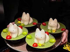 -蟹犇前•帝王蟹雪蟹(陆家嘴店)
