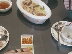 -江宴渔村·鱼鲜土菜(紫荆广场店)