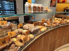 -方炉·天然食材面包店(青秀店)