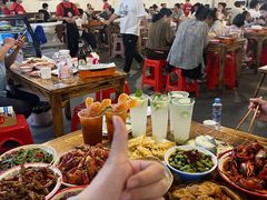 -冶建镜子·老南昌大排档·江西虾王(总店)