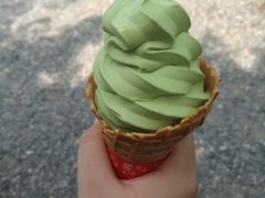 抹茶冰淇淋-豆政(金閣寺境内売店)