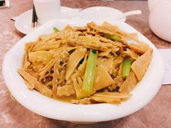 -围龙屋客家食府(福田店)