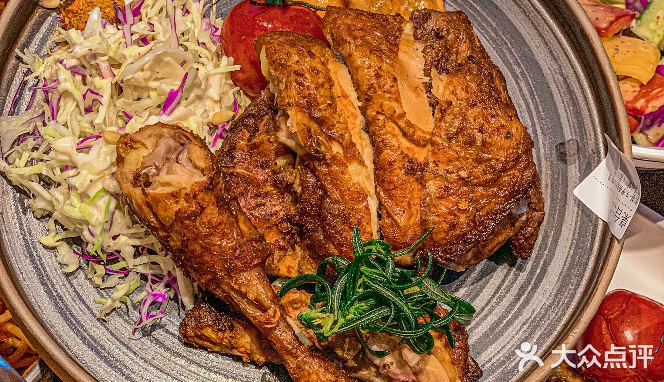 满满科技感｜打卡酷炫网红失重餐厅