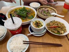 -桔子香食肆·家常菜·鲜汤米粉