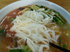 -巍山火巴肉饵丝(大理古城店)