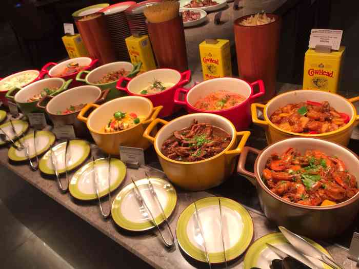 南湖假日酒店·the buzz全日自助餐(同和店)-"呢度环境几好,气氛都晤