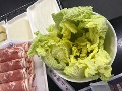 -楼外楼大刀肉传统火锅居(幸福街店)