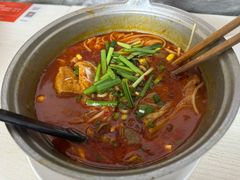 -铁锅哥米线